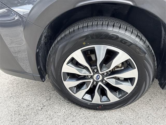 Photo of 2024 Magnetite Gray Metallic Subaru Outback
