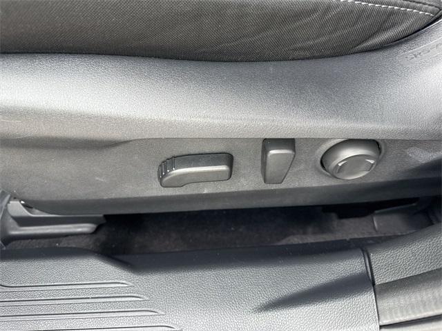 Photo of 2024 Crystal White Pearl Subaru Outback