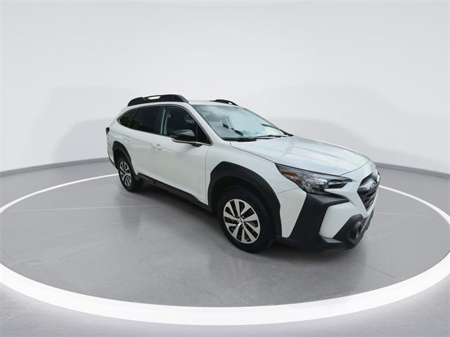 Photo of 2024 Crystal White Pearl Subaru Outback