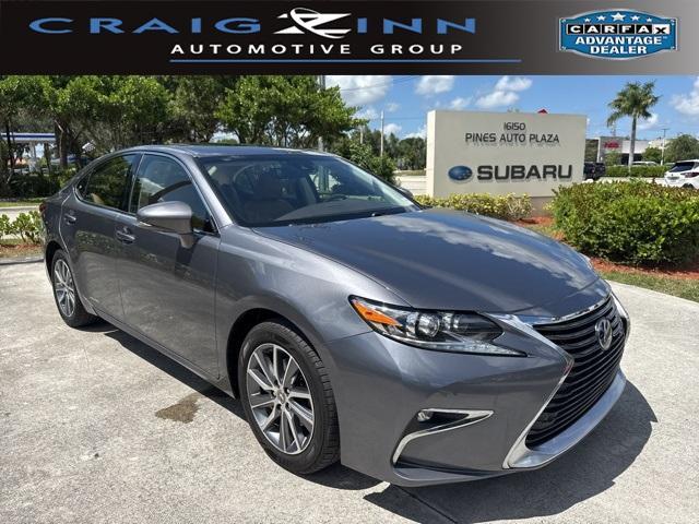 2016 Lexus Es 300h