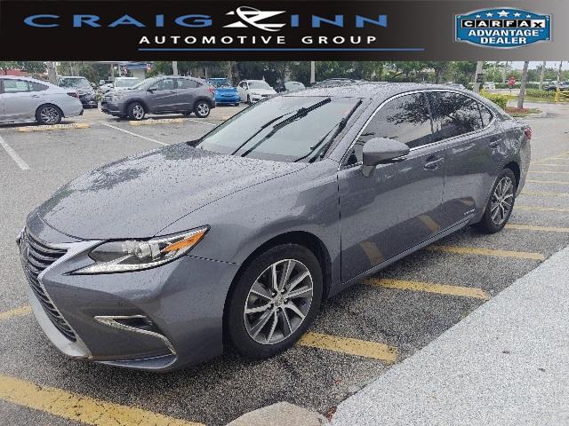 2016 Lexus Es 300h