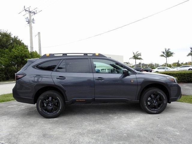 Photo of 2025 Gray Metallic Subaru Outback