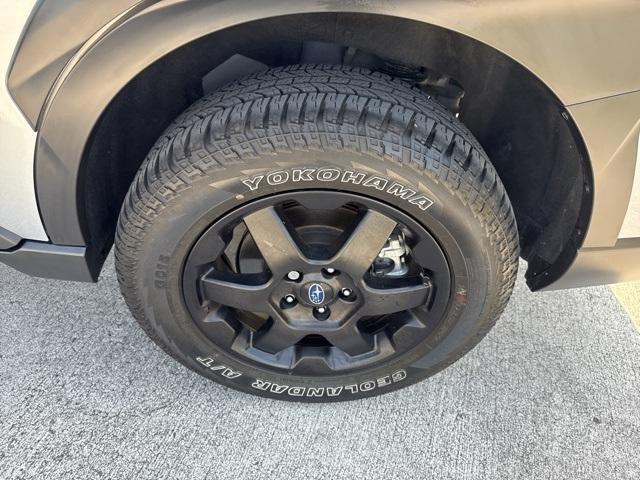 Photo of 2024 Ice Silver Metallic Subaru Outback