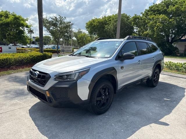 Photo of 2024 Ice Silver Metallic Subaru Outback