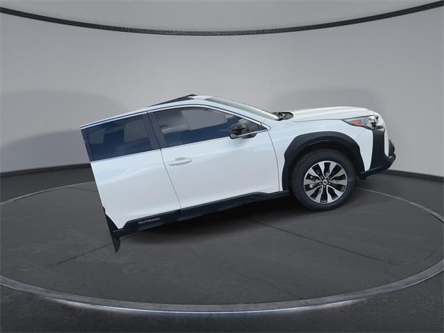 Photo of 2025 White Pearl Subaru Outback