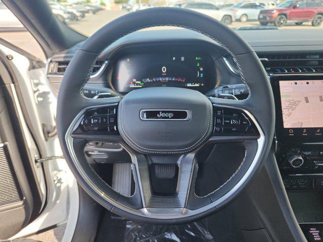 Photo of 2025 Bright White Clearcoat Jeep Grand Cherokee 4xe