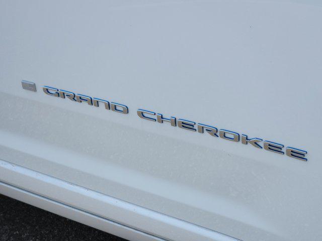 Photo of 2025 Bright White Clearcoat Jeep Grand Cherokee 4xe