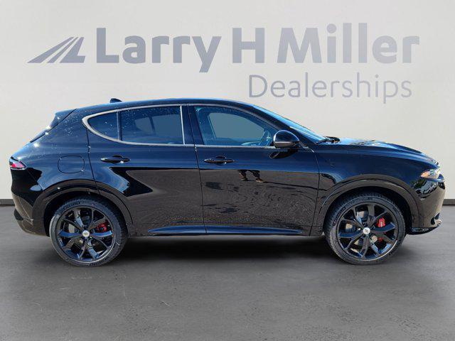 Photo of 2025 8 BALL Dodge Hornet