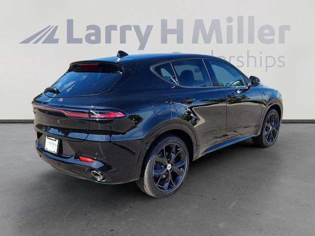 Photo of 2025 8 BALL Dodge Hornet