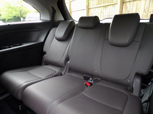 Photo of 2018 Gray Honda Odyssey