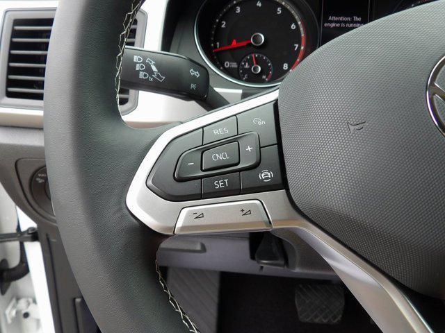 Photo of 2021 Pure White Volkswagen Atlas