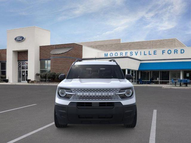 Photo of 2025 OXFORD WHITE Ford Bronco Sport