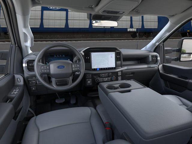 Photo of 2025 OXFORD WHITE Ford F-150