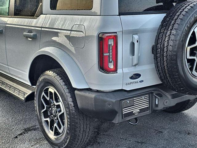 Photo of 2025 OXFORD WHITE Ford Bronco
