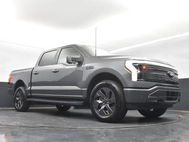 Photo of 2024 CARBONIZED GRAY METALLIC Ford F-150 Lightning