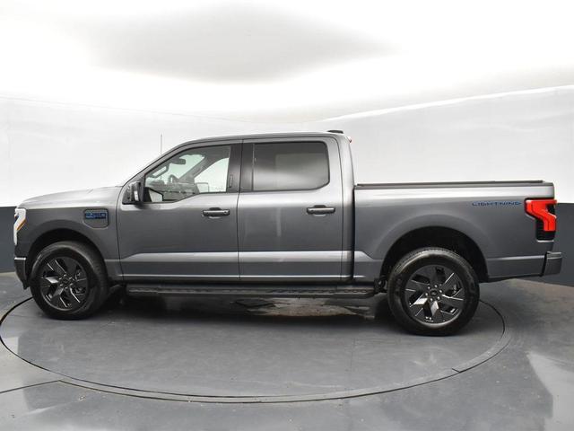 Photo of 2024 CARBONIZED GRAY METALLIC Ford F-150 Lightning
