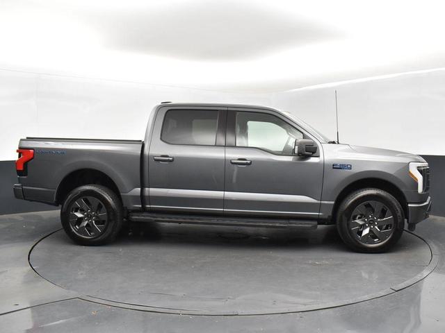 Photo of 2024 CARBONIZED GRAY METALLIC Ford F-150 Lightning