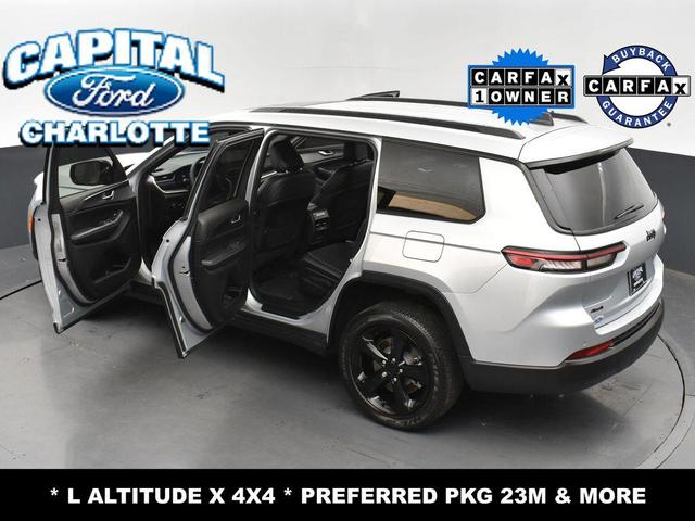 Photo of 2023 Silver Zynith Jeep Grand Cherokee L