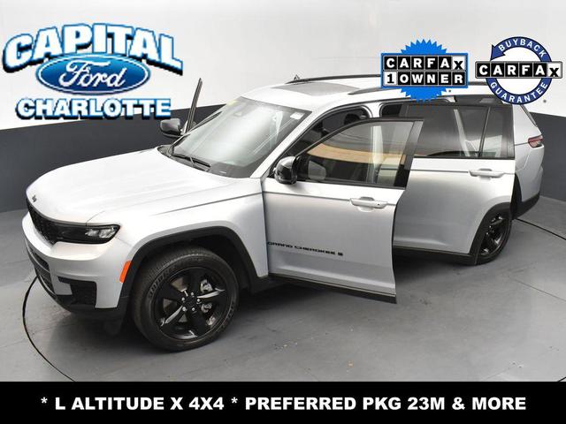 Photo of 2023 Silver Zynith Jeep Grand Cherokee L