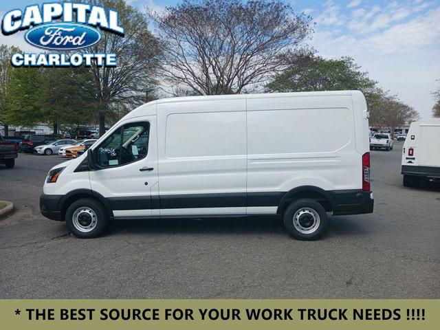 Photo of 2025 OXFORD WHITE Ford Transit-250