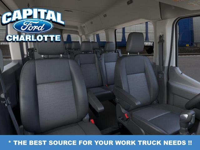 Photo of 2025 Oxford White Ford Transit-350