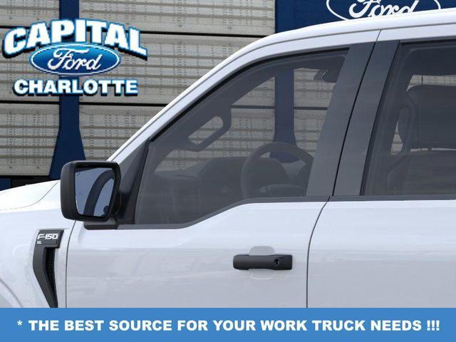 Photo of 2025 Oxford White Ford F-150