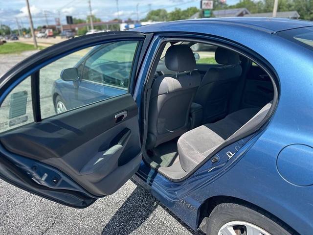 Photo of 2007 Blue Honda Civic