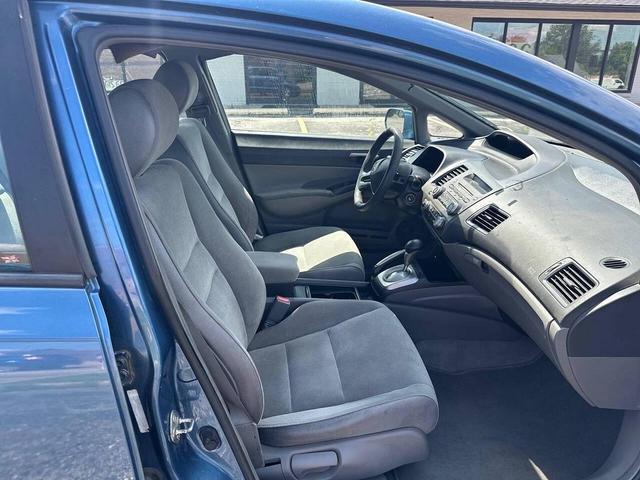 Photo of 2007 Blue Honda Civic