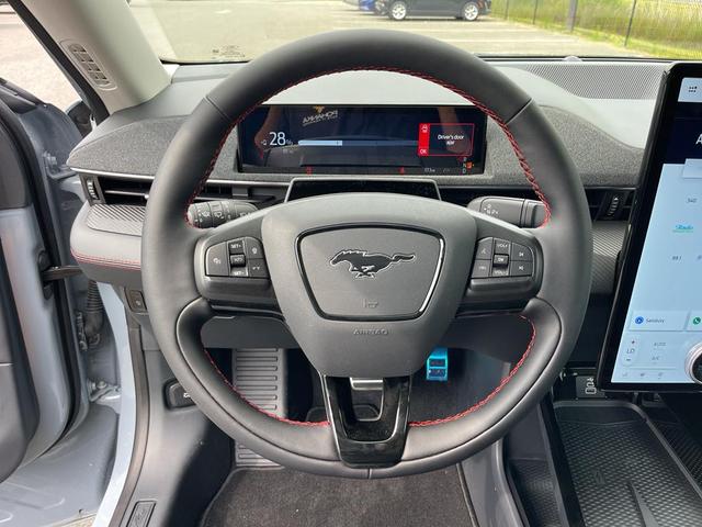 Photo of 2025 Star White Ford Mustang Mach-E