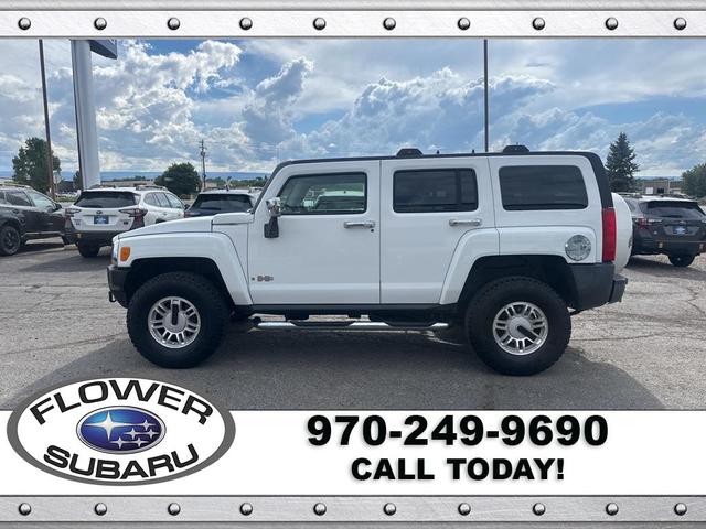 Photo of 2006 Birch White Hummer H3