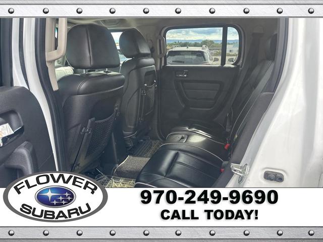 Photo of 2006 Birch White Hummer H3