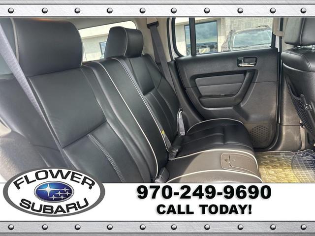 Photo of 2006 Birch White Hummer H3