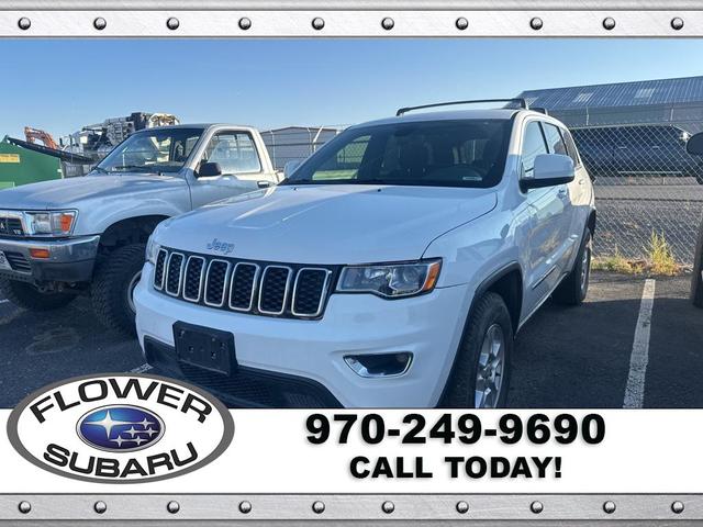Photo of 2017 Bright White Clearcoat Jeep Grand Cherokee