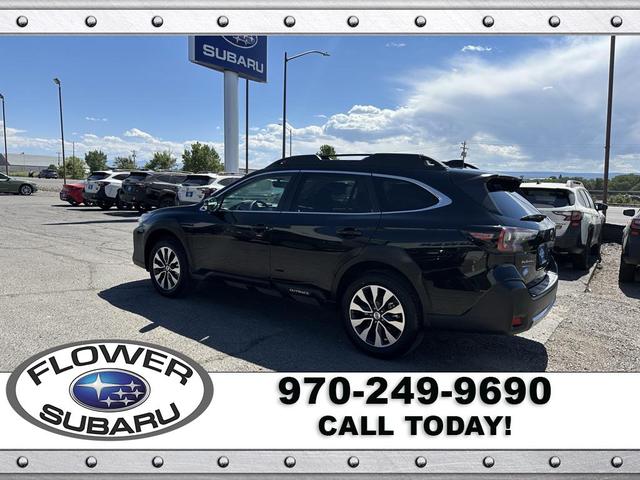 Photo of 2024 Crystal Black Silica Subaru Outback