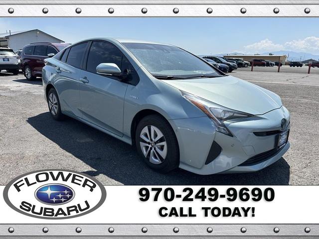 Photo of 2018 Green Toyota Prius