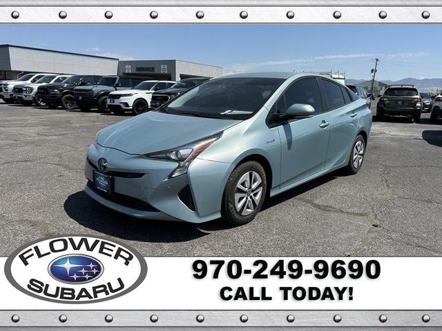 Photo of 2018 Green Toyota Prius