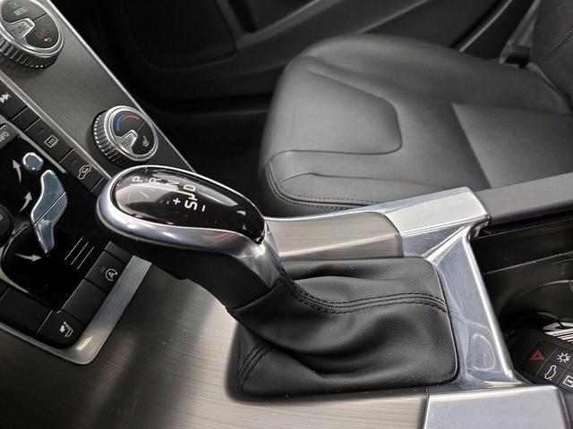 Photo of 2015 Gray Volvo S60