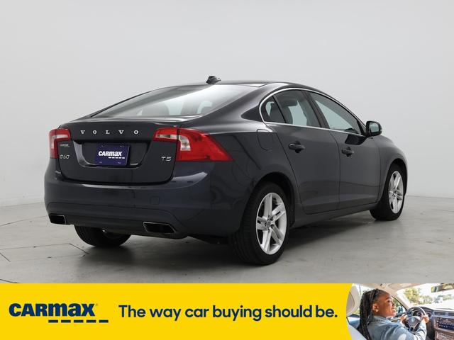 Photo of 2015 Gray Volvo S60