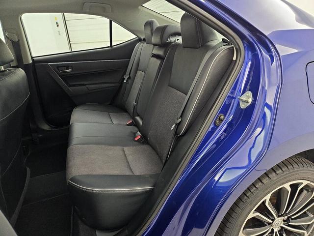 Photo of 2015 Blue Toyota Corolla