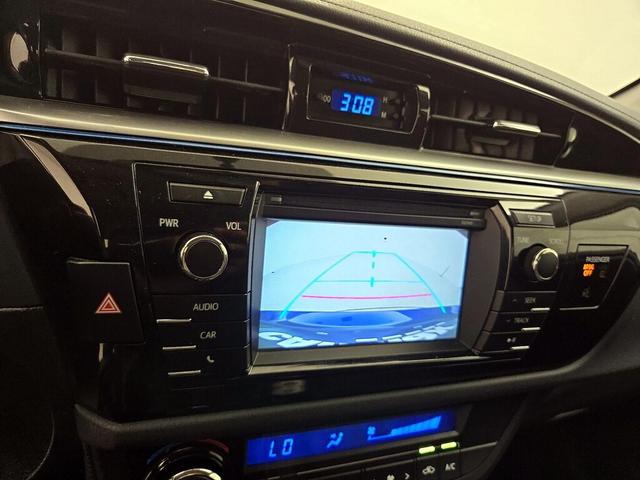 Photo of 2015 Blue Toyota Corolla