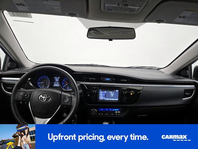 Photo of 2015 Blue Toyota Corolla