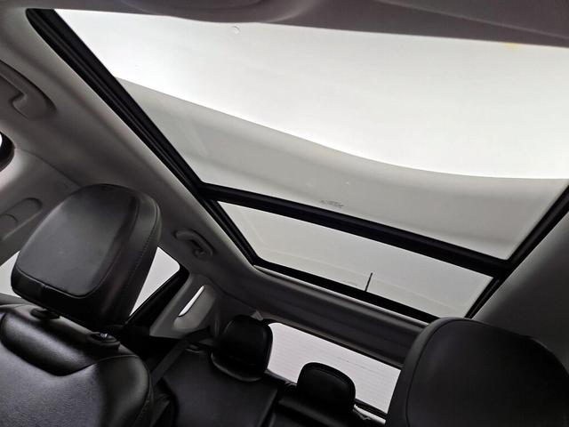 Photo of 2021 Gray Jeep Compass