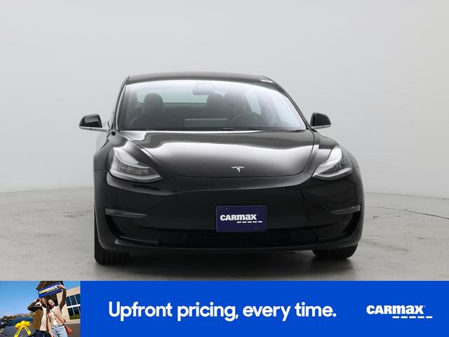 Photo of 2018 Black Tesla Model 3