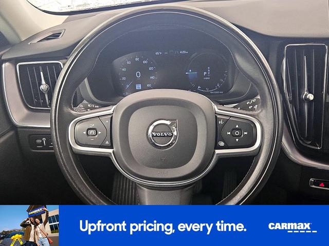 Photo of 2020 White Volvo XC60 Recharge Plug-In Hybrid