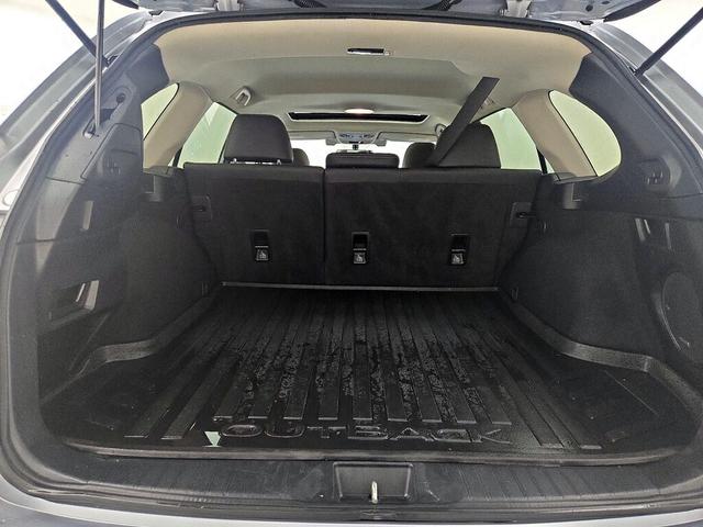 Photo of 2019 Silver Subaru Outback