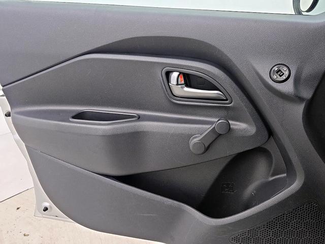 Photo of 2015 Silver Kia Rio