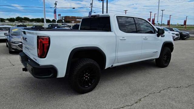 Photo of 2023 Summit White GMC Sierra 1500
