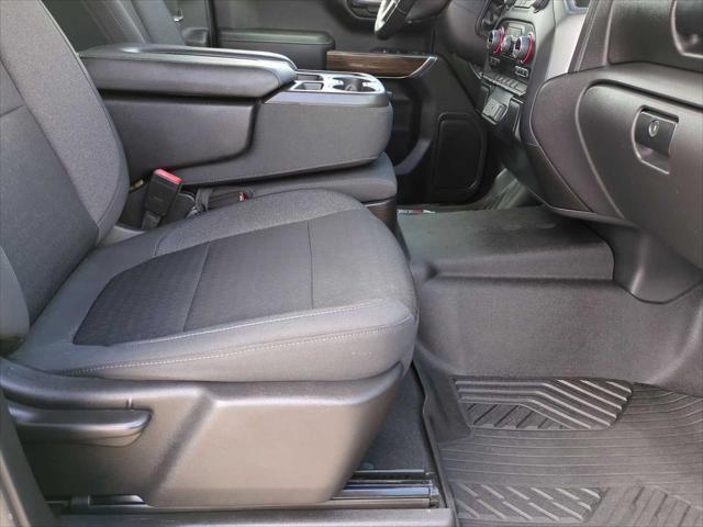 Photo of 2021 Black Chevrolet Silverado 1500