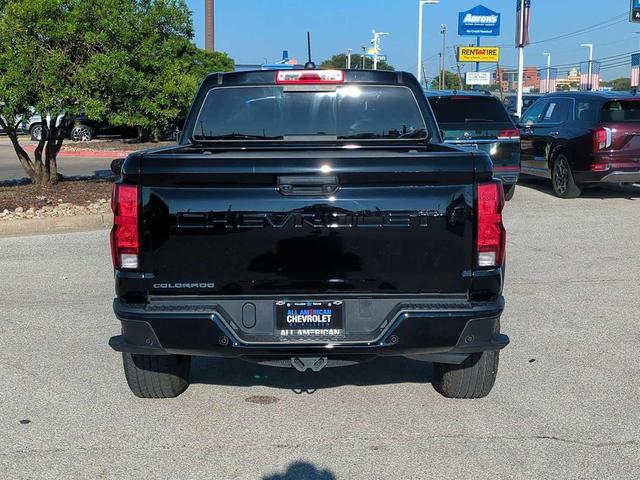 Photo of 2023 Black Chevrolet Colorado