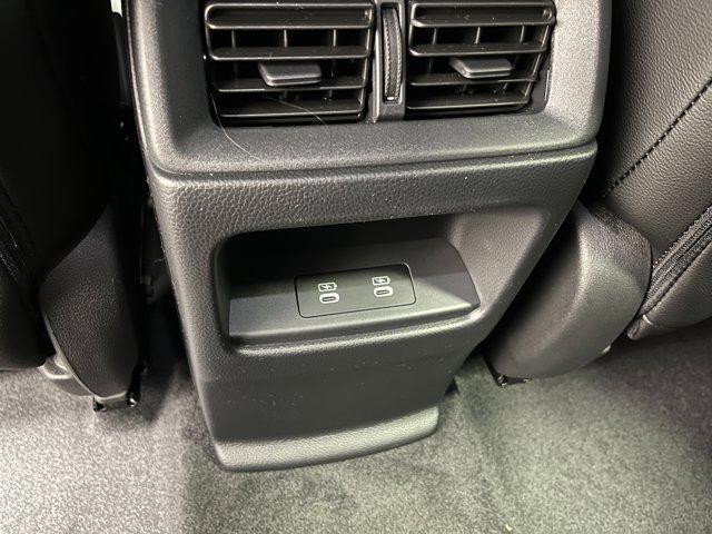 Photo of 2026 NH-731P/CRYSTAL BL Honda CR-V Hybrid